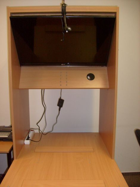 s7300252.jpg